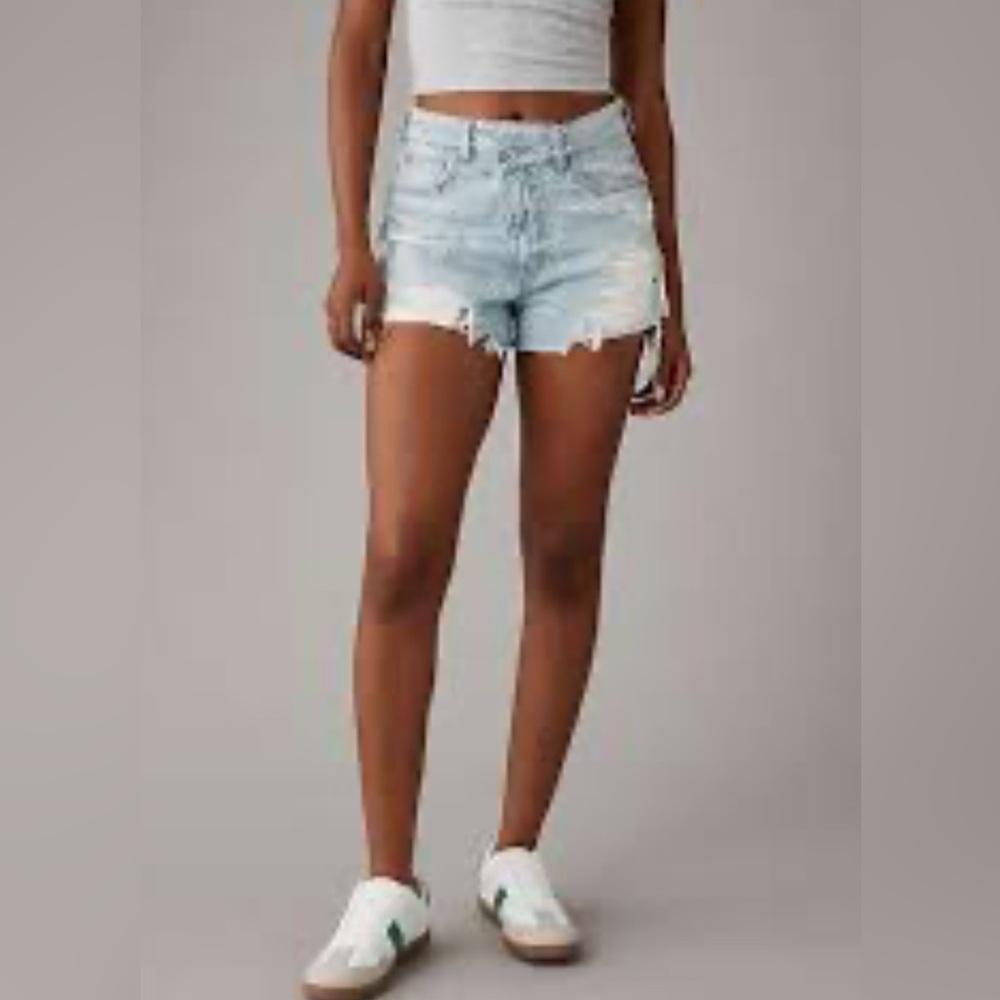 American Eagle Comfort Stretch Waistband Mom Jean Light Denim Short Shorts 0 EUC